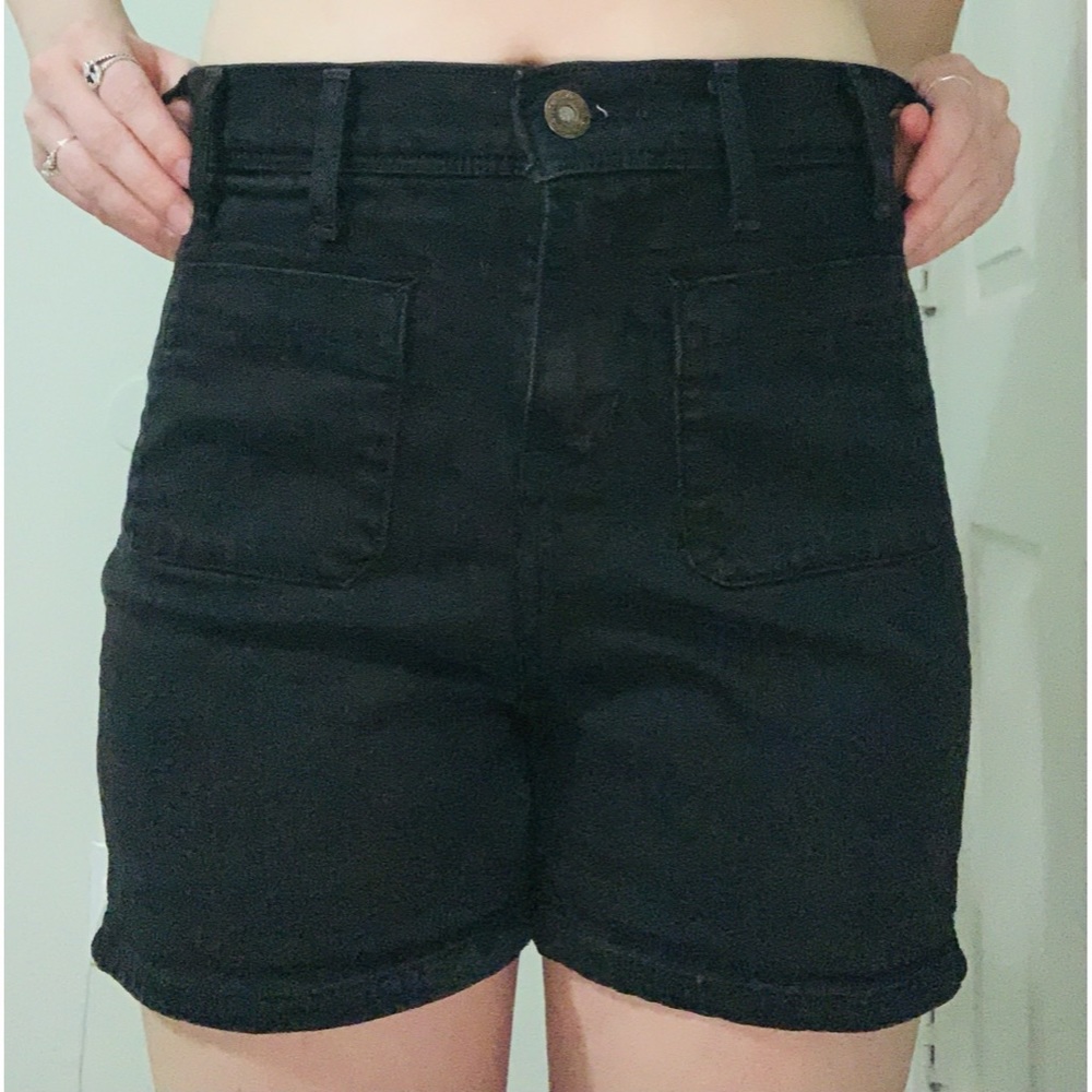 Levi’s black shorts